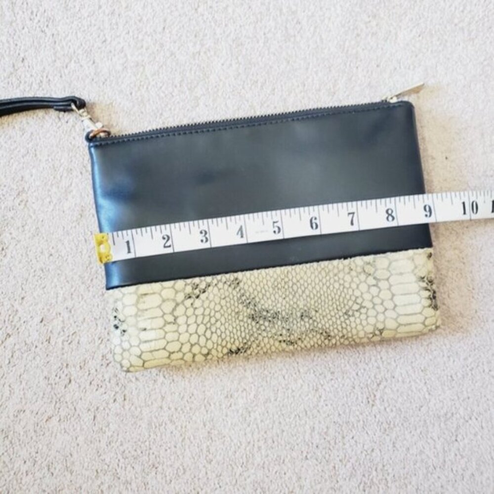 Danier Genuine Leather Python Black Wristlet - image 7